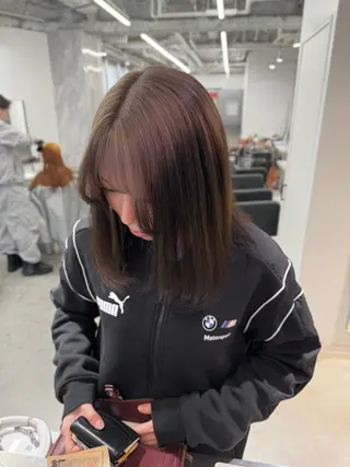 ミディアム カラー 店長　MANAMI ／ブリーチ／骨格ボブのヘアスタイル