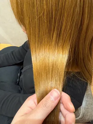 セミロング newi まーぼーのヘアスタイル