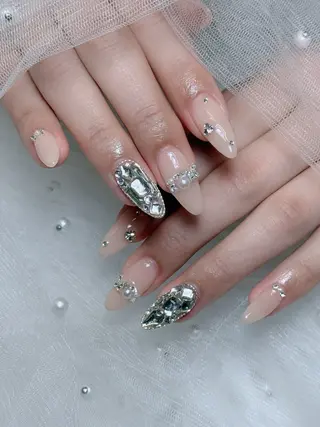 ネイル Lumi Nailのネイルデザイン