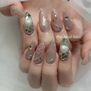 ネイル Pio Mielのネイルデザイン