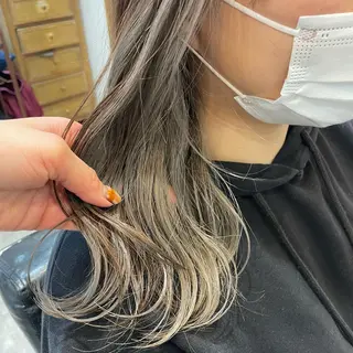 セミロング 🫧艶髪/ブリーチ 🐳honami🫧のヘアスタイル