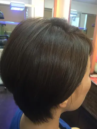 ショート カラー 桧山 真のヘアスタイル