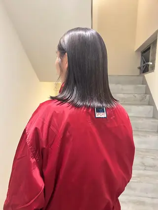 ミディアム sliver マツイ　レンのヘアスタイル