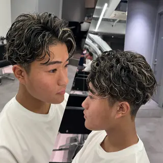 カラー パーマ メンズ R/🤎 パーマ&ブリーチ🔥のヘアスタイル