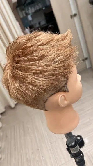 カラー ヘアアレンジ メンズ narumi .のヘアスタイル