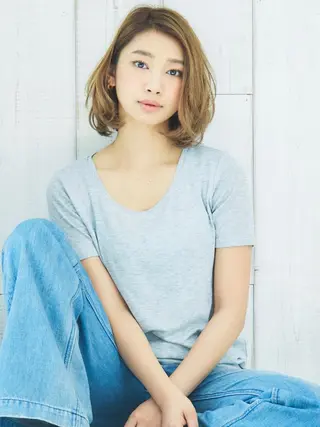 ミディアム パーマ THE DAY所属・AKI HASHIMOTOのヘアスタイル