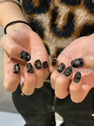 ネイル moca心斎橋所属・˚✧⁺⭐︎༚moca miyuu⁎⁺˳✧༚のネイルデザイン