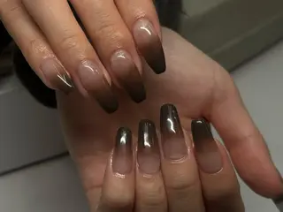 ネイル LIL WHYのネイルデザイン