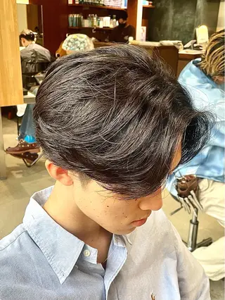 メンズ itsuki ／ 曲がる縮毛矯正のヘアスタイル