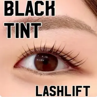 マツエク・マツパ WHITE EYE 錦糸町店所属・堺 舞の眉毛・アイブロウイメージ