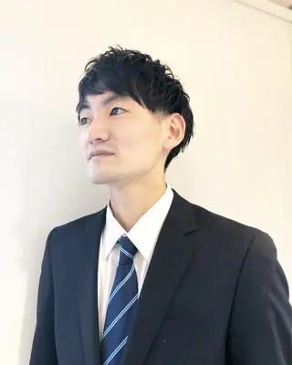 ヘアアレンジ メンズ ainico+所属・メンズ特化✂️栗原 侑也のヘアスタイル