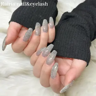 ネイル Rairia   nail所属・屋敷 理奈のネイルデザイン