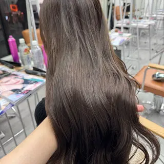 ロング カラー ヘアアレンジ ブリーチなしカラー /ベージュ/安形翔のヘアスタイル