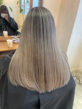 ミディアム カラー Che'ri所属・海外レイヤー/ レイヤーカット/和田のヘアスタイル