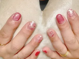 ネイル ECLAT エクラ所属・寺山 千鶴のネイルデザイン