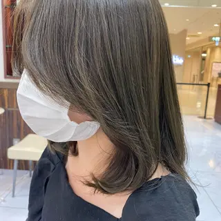 ミディアム 宮澤 美幸のヘアスタイル