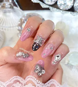 ネイル 23時まで❤︎韓国、 ワンホンネイルのネイルデザイン