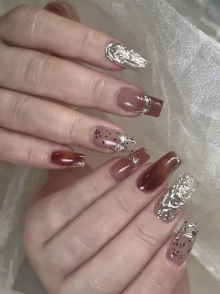 ネイル DEMAIN- 🌹のネイルデザイン