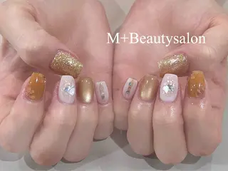 ネイル M+  Beauty Salonのネイルデザイン