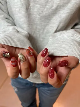 ネイル Ami 🦥のネイルデザイン