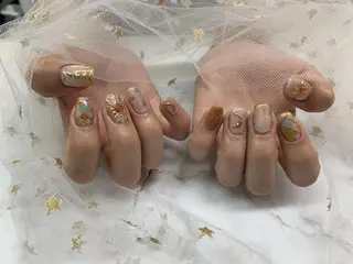 ネイル 🦋ネイルサロン ブラン🌈ゆりのネイルデザイン