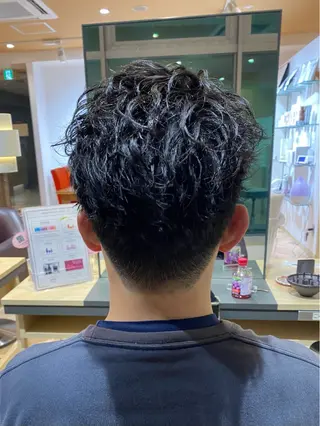 メンズ メンズ特化/フェザー /パーマ/伊勢元のヘアスタイル