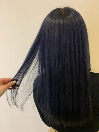 ロング カラー 吉田 悠乃のヘアスタイル