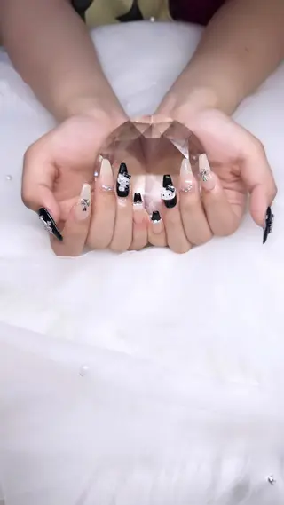 ネイル 🩵liru Haru🩵のネイルデザイン