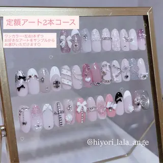 ネイル 🩷Hiyori 🩷のネイルデザイン
