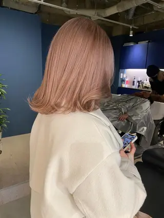 ミディアム カラー ハイトーン/ ボブ 中村麟のヘアスタイル