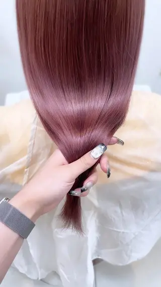 ロング カラー SOYON なんば店所属・水島 真彩のヘアスタイル