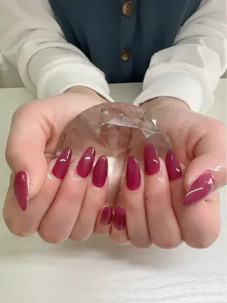 ネイル Moana所属・宮崎 美涼のネイルデザイン