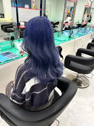 ロング カラー ヘアアレンジ トレンドモテカラー 🩷色落ちまで可愛くのヘアスタイル