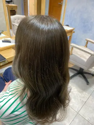 カラー 長坂 寧々のマツエク・マツパデザイン