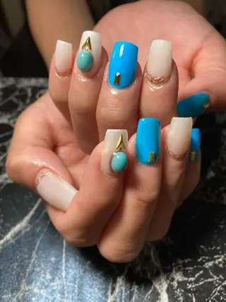 ショート ネイル ✴︎ Delightのネイルデザイン