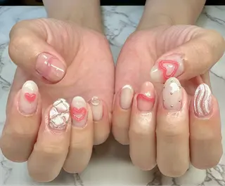 ネイル M.N_ nailのネイルデザイン