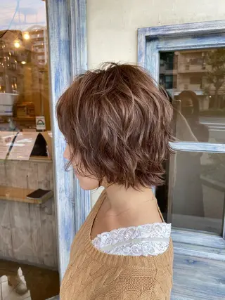 ショート カラー 森 早希絵のヘアスタイル