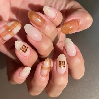 ネイル 深田 美雪のネイルデザイン