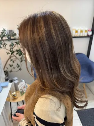 ロング カラー Az所属・Az ながいりかのヘアスタイル