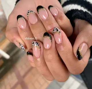 ミディアム カラー ネイル be-cares beauty(豊川店のネイルデザイン