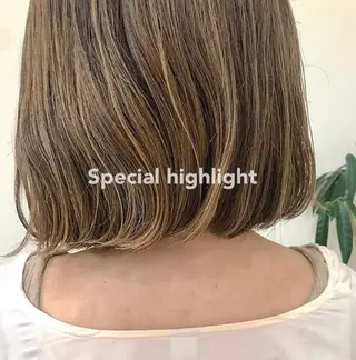 ショート カラー * 透明感カラー c h i h o *のヘアスタイル