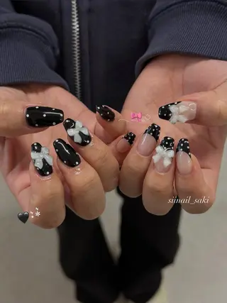 ネイル Sii nail 🤍SAKIのネイルデザイン