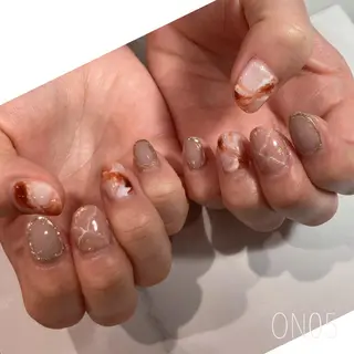 ネイル 園 寛子 （ネイリスト）のネイルデザイン