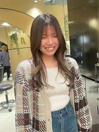 セミロング カラー ヘアアレンジ 8HAIR / MAYUのヘアスタイル