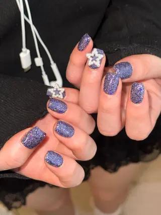 ネイル Ami 🦥のネイルデザイン