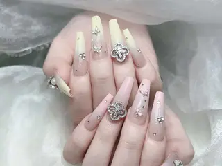 ネイル MoMoA Nail ネイル長さ出し専門店のネイルデザイン