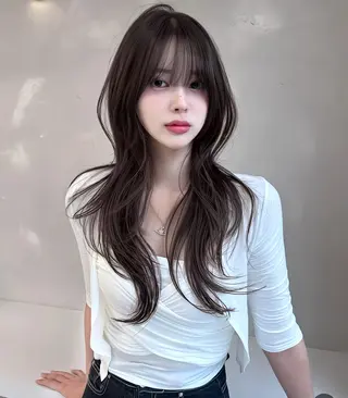 セミロング カラーエクステ 大阪梅田徒歩7分のヘアスタイル