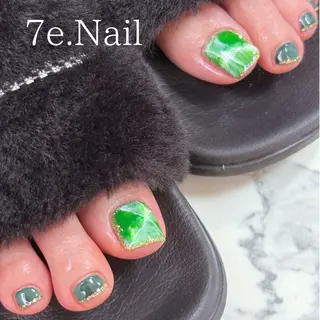 ネイル 7e. Nailのネイルデザイン