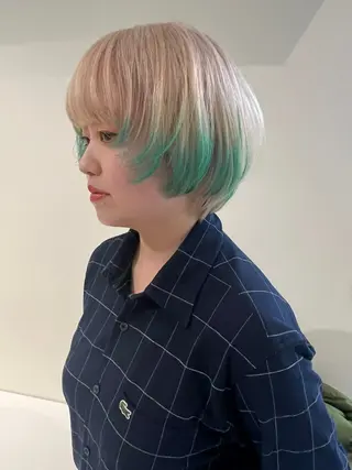 ショート 乕谷 美潮のヘアスタイル