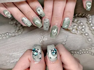 ネイル ✨Nailsalon Vi+✨のネイルデザイン